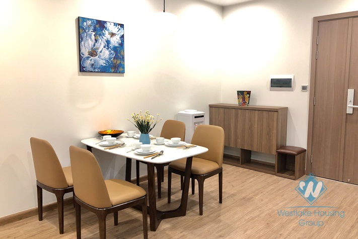 Nice two bedrooms apartment for rent in Vinhome Metropolis, Ba Dinh district, Ha Noi
